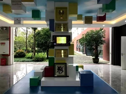 曼斯特科技案例 重庆珊瑚中学校史馆设计施工